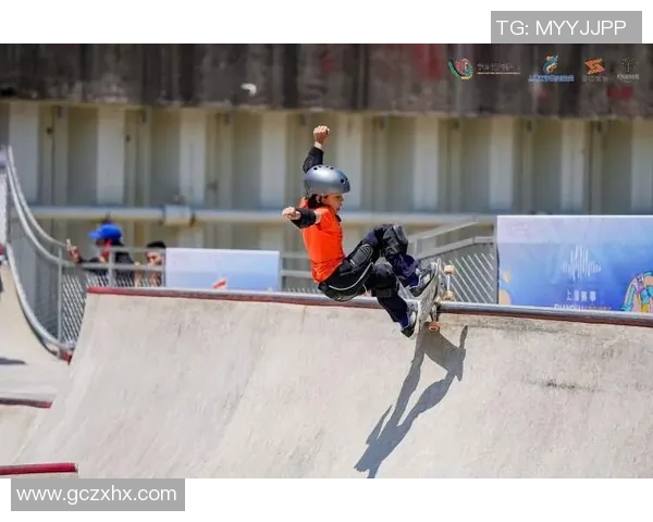 张静的滑板人生：从街头少年到极限运动的追梦者